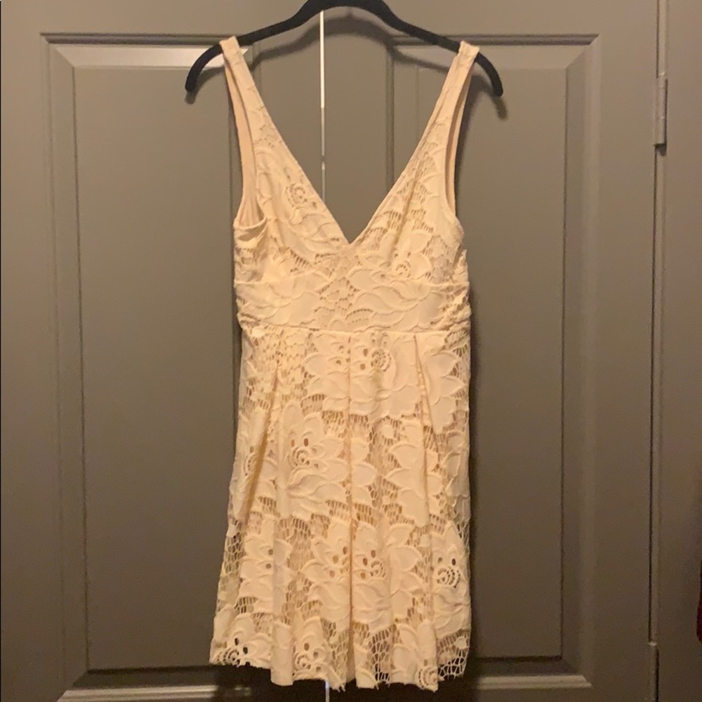 Lace dress